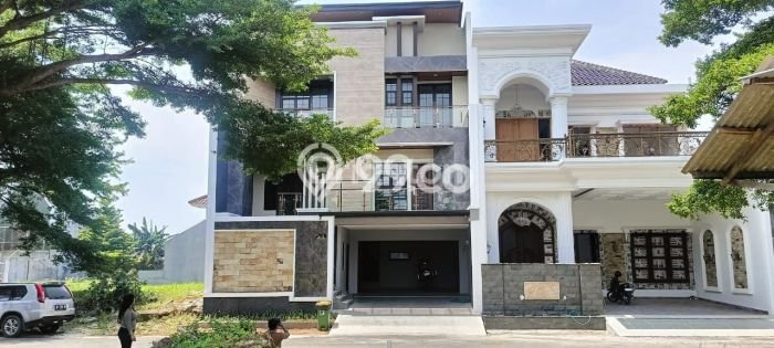 Hunian Mewah Dijual LT 180m2 di Way Halim, Bandar Lampung Hunian Mewah Dijual LT 180m2 di Way Halim, Bandar Lampung