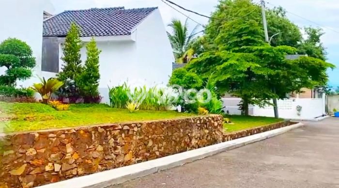 Dijual Cepat Rumah Favorit Siap Huni LB 112m2 di Pringsewu, Pringsewu Dijual Cepat Rumah Favorit Siap Huni LB 112m2 di Pringsewu, Pringsewu