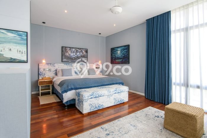 Vila Kawasan , Area 650m2m², Dekat Mudah Fasilitas Umum Vila Kawasan , Area 650m2m², Dekat Mudah Fasilitas Umum