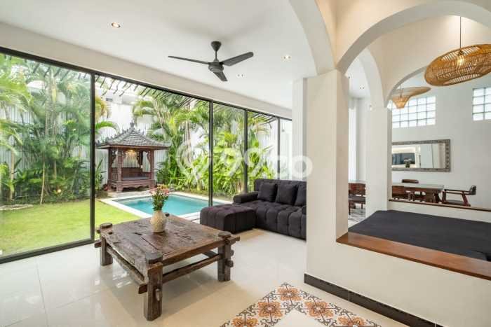 DIJUAL! Vila Kawasan , Luas 310m2m², Lokasi Strategis DIJUAL! Vila Kawasan , Luas 310m2m², Lokasi Strategis