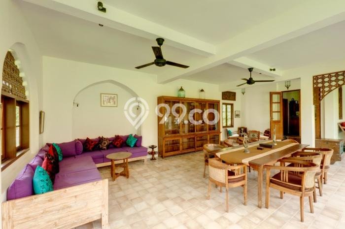 DIJUAL! Vila di , Luas 2500m2m², Posisi Premium DIJUAL! Vila di , Luas 2500m2m², Posisi Premium