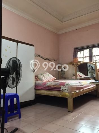 Rumah Strategis Minimalis Lb 184m2 di Gajah Mungkur, Semarang Rumah Strategis Minimalis Lb 184m2 di Gajah Mungkur, Semarang