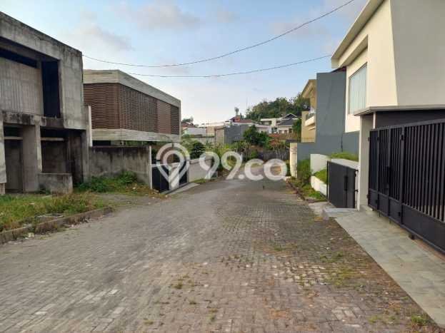 Jarang Ada! Tanah di Gajah Mungkur Punya Luas 225m2 SHM Jarang Ada! Tanah di Gajah Mungkur Punya Luas 225m2 SHM