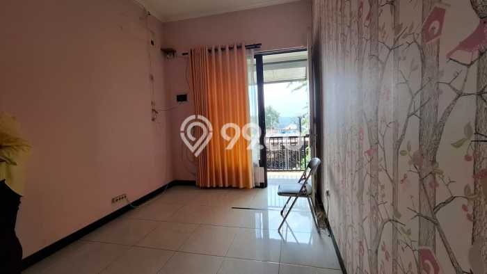 Dijual Rumah 3 Kamar Lokasi Ideal Bagus dan Strategis di Gajah Mungkur Dijual Rumah 3 Kamar Lokasi Ideal Bagus dan Strategis di Gajah Mungkur