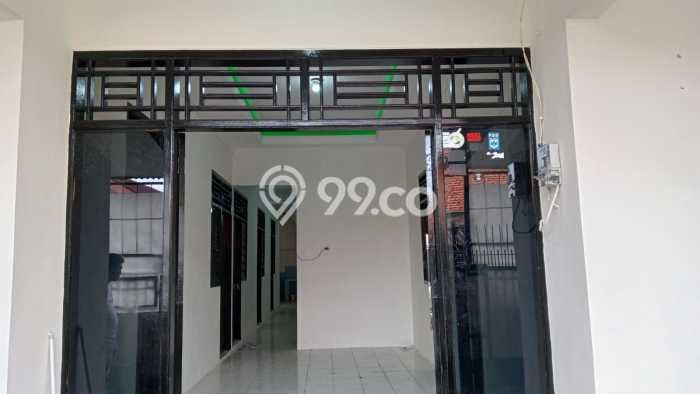 Dijual Cepat Rumah Favorit Siap Huni LB 200m2 di Pedurungan, Semarang Dijual Cepat Rumah Favorit Siap Huni LB 200m2 di Pedurungan, Semarang