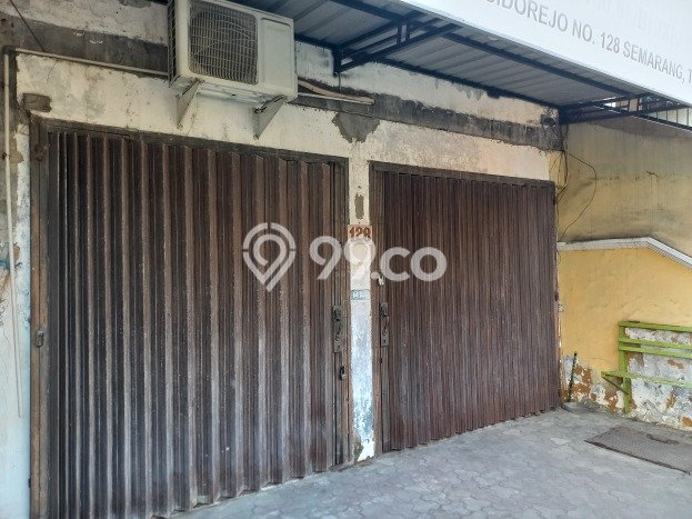 Rumah Modern Cantik 2 KT Bisa Langsung Pindah di Semarang Tengah Rumah Modern Cantik 2 KT Bisa Langsung Pindah di Semarang Tengah