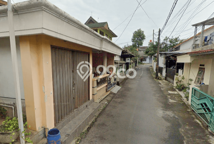 Rumah Strategis Minimalis Lb 184m2 di Gajah Mungkur, Semarang Rumah Strategis Minimalis Lb 184m2 di Gajah Mungkur, Semarang