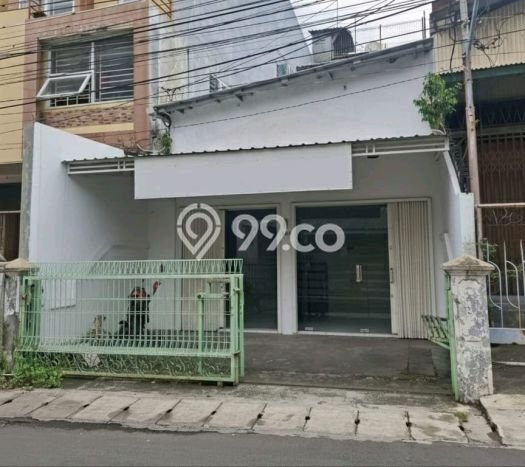 Rumah Modern Cantik 2 KT Bisa Langsung Pindah di Semarang Tengah Rumah Modern Cantik 2 KT Bisa Langsung Pindah di Semarang Tengah