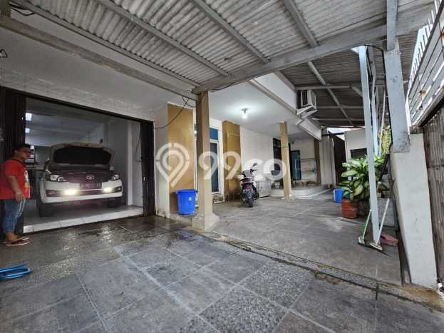Rumah Strategis Minimalis Lb 220m2 di Semarang Utara, Semarang Rumah Strategis Minimalis Lb 220m2 di Semarang Utara, Semarang