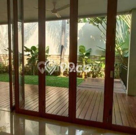Rumah Elit Akses Strategis di Jakarta Selatan Semi Furnished Rumah Elit Akses Strategis di Jakarta Selatan Semi Furnished