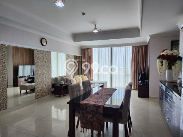 Apartemen Disewakan 3 Kamar Hemat Siap Huni di Jakarta Selatan, Luas 135m2 Apartemen Disewakan 3 Kamar Hemat Siap Huni di Jakarta Selatan, Luas 135m2