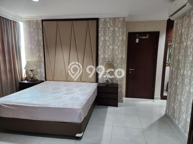 Apartemen Disewakan 3 Kamar Hemat Siap Huni di Jakarta Selatan, Luas 135m2 Apartemen Disewakan 3 Kamar Hemat Siap Huni di Jakarta Selatan, Luas 135m2