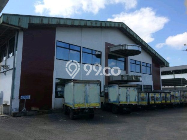 Unit Gudang Dijual di Asemrowo Surabaya Luas Bangunan 2340m2 Unit Gudang Dijual di Asemrowo Surabaya Luas Bangunan 2340m2