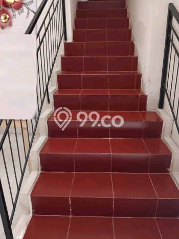 Rumah Modern Cantik 4 Kamar Siap Huni di Rungkut Rumah Modern Cantik 4 Kamar Siap Huni di Rungkut