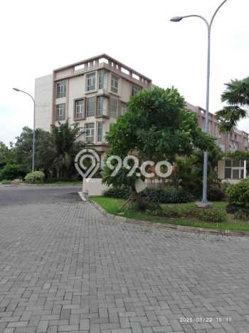 Ruko Disewa di Mulyorejo, Surabaya, LT 75m2 / LB 292m2 Ruko Disewa di Mulyorejo, Surabaya, LT 75m2 / LB 292m2