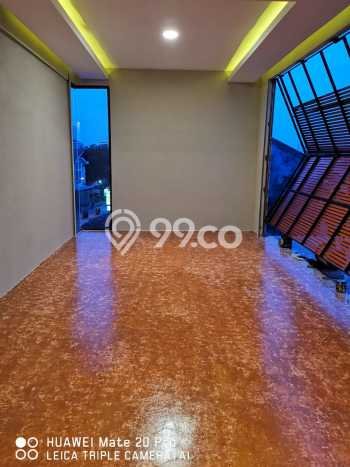 Dijual Segera Rumah LB 400m² di Area Premium, Semarang Dijual Segera Rumah LB 400m² di Area Premium, Semarang