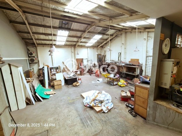 Gudang Bagus Dijual LB 369m2 Lokasi Strategis Bandung Area Cocok untuk Bisnis Gudang Bagus Dijual LB 369m2 Lokasi Strategis Bandung Area Cocok untuk Bisnis