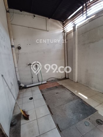 Unit Ruko Dijual di Bandung LT 75m2 & LB 235m2 Unit Ruko Dijual di Bandung LT 75m2 & LB 235m2