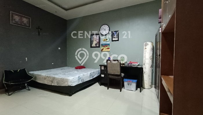 Disewakan Ruko di Kawasan Ramai Sudirman Luas 600m2 Disewakan Ruko di Kawasan Ramai Sudirman Luas 600m2