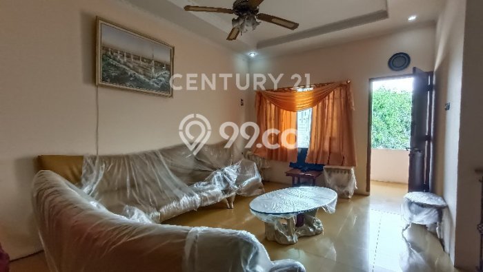 Disewakan! Rumah 4 Kamar Tidur &
3 Kamar Mandi di Soekarno Hatta, Bandung Disewakan! Rumah 4 Kamar Tidur &
3 Kamar Mandi di Soekarno Hatta, Bandung