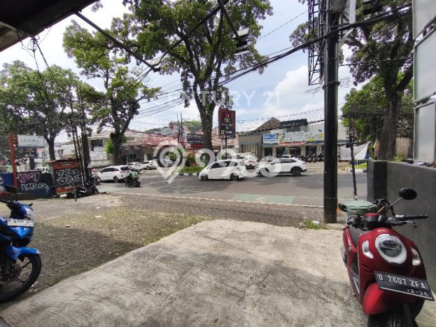 Untuk Dijual! Ruko di Bandung Kota Bandung LT 96m2 / LB 273m2 Kawasan Strategis Untuk Dijual! Ruko di Bandung Kota Bandung LT 96m2 / LB 273m2 Kawasan Strategis