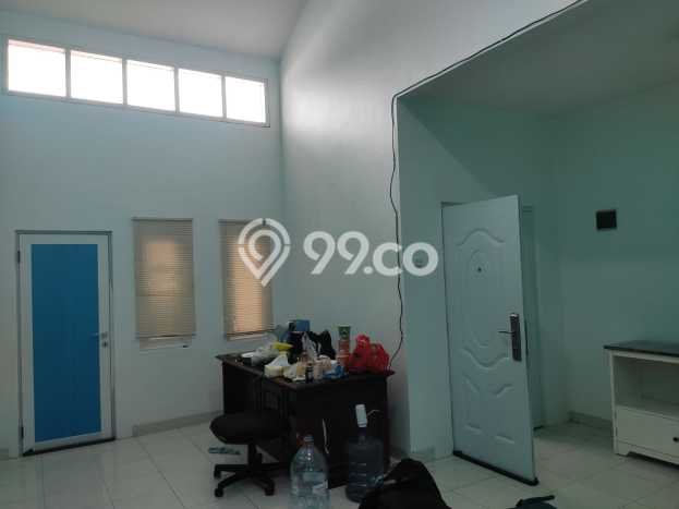 Rumah Luas Asri 3 KT Siap Pakai di Harapan Indah Bekasi Rumah Luas Asri 3 KT Siap Pakai di Harapan Indah Bekasi