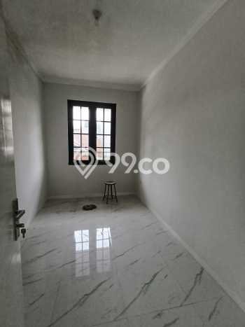 Dijual Rumah 4 Kamar Lokasi Strategis Nyaman dan Strategis di Cakung Dijual Rumah 4 Kamar Lokasi Strategis Nyaman dan Strategis di Cakung