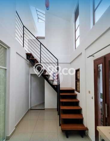 LOKASI STRATEGIS! Komersial Kawasan Bintaro, Luas 208m2m², Pengunjung Terjamin LOKASI STRATEGIS! Komersial Kawasan Bintaro, Luas 208m2m², Pengunjung Terjamin