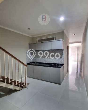 Rumah Luas Asri 3 KT Siap Pakai di Sektor 4 - Bintaro Jakarta Selatan Rumah Luas Asri 3 KT Siap Pakai di Sektor 4 - Bintaro Jakarta Selatan