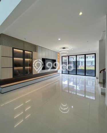 Dijual Rumah Mewah Elegan Dengan View Cantik di Sektor 7-Bintaro, Tangerang Selatan Dijual Rumah Mewah Elegan Dengan View Cantik di Sektor 7-Bintaro, Tangerang Selatan