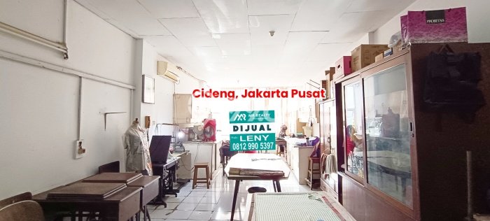 Ruko Dijual di Jakarta Pusat LT 90m2 & LB 320m2 Lokasi Terbaik! Ruko Dijual di Jakarta Pusat LT 90m2 & LB 320m2 Lokasi Terbaik!