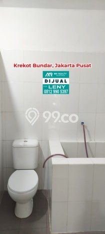 For Sale! Luxury House LT 102m2 Desain Modern di Pasar Baru For Sale! Luxury House LT 102m2 Desain Modern di Pasar Baru