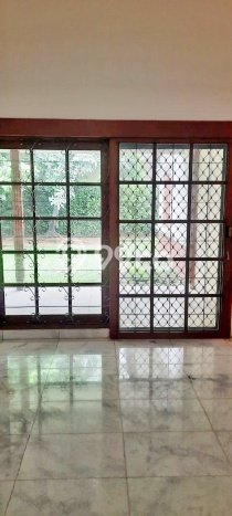 Dijual Hunian Mewah dengan Fasilitas Sekitar Lengkap di Menteng, Jakarta Pusat Dijual Hunian Mewah dengan Fasilitas Sekitar Lengkap di Menteng, Jakarta Pusat