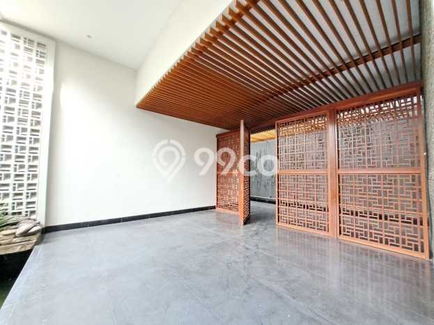 Ready to Use! Premium House LT 801m2 Desain Elegan di BSD Bukit Golf Ready to Use! Premium House LT 801m2 Desain Elegan di BSD Bukit Golf