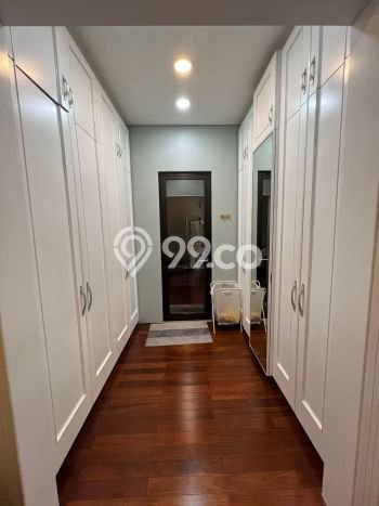 Jual Cepat Hunian Elegan Cozy di Tangerang Selatan Jual Cepat Hunian Elegan Cozy di Tangerang Selatan