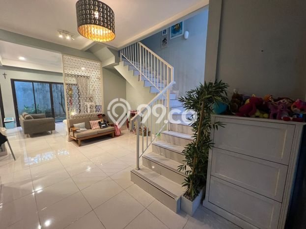 Jual Cepat Hunian Elegan Cozy di Tangerang Selatan Jual Cepat Hunian Elegan Cozy di Tangerang Selatan