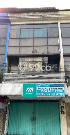 Ruko Disewa di Jakarta Pusat dengan LB 260m2 Area Komersial Ramai Ruko Disewa di Jakarta Pusat dengan LB 260m2 Area Komersial Ramai