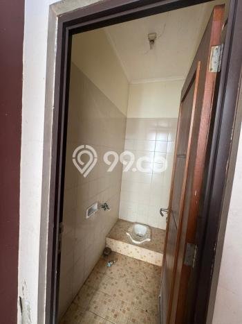 For Sale Rumah Bagus Siap Huni di Bekasi Strategis For Sale Rumah Bagus Siap Huni di Bekasi Strategis