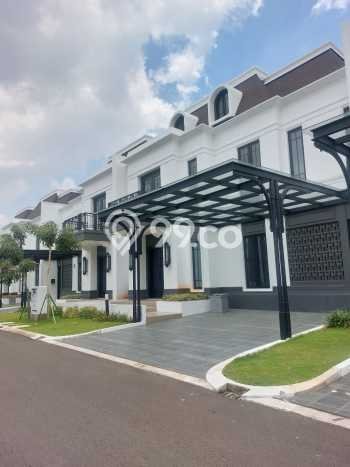 Rumah Luxury Modern Tanpa Renovasi di Summarecon Crown Gading Bekasi Rumah Luxury Modern Tanpa Renovasi di Summarecon Crown Gading Bekasi