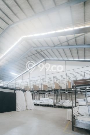 Unit Gudang disewakan di Bekasi Utara Bekasi dengan LT 2500m2 / LB 1300m2 Unit Gudang disewakan di Bekasi Utara Bekasi dengan LT 2500m2 / LB 1300m2