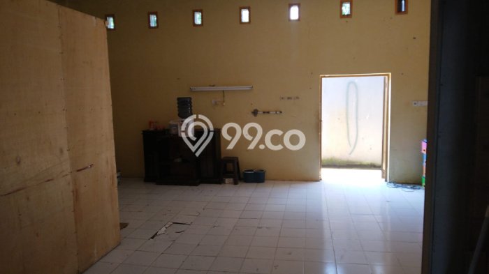Unit Ruko Dijual di Barombong Gowa Luas Tanah 194m2, Luas Bangunan 150m2 Unit Ruko Dijual di Barombong Gowa Luas Tanah 194m2, Luas Bangunan 150m2