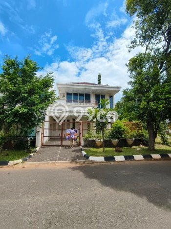 Rumah Elit Modern Siap Huni di Modernland Tangerang Rumah Elit Modern Siap Huni di Modernland Tangerang