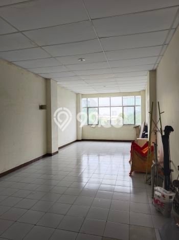 Ruko Dijual di Jakarta Pusat LT 123m2 & LB 360m2 Lokasi Terbaik! Ruko Dijual di Jakarta Pusat LT 123m2 & LB 360m2 Lokasi Terbaik!