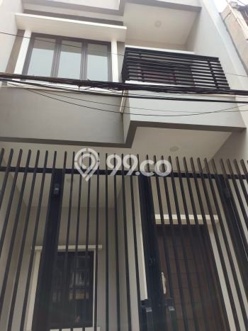 Rumah Minimalis 3 KT di Tanjung Duren Selatan Jakarta Barat Unfurnished Rumah Minimalis 3 KT di Tanjung Duren Selatan Jakarta Barat Unfurnished