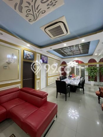 Rumah Luxury Modern Siap Huni di Pantai Indah Kapuk Jakarta Utara Rumah Luxury Modern Siap Huni di Pantai Indah Kapuk Jakarta Utara