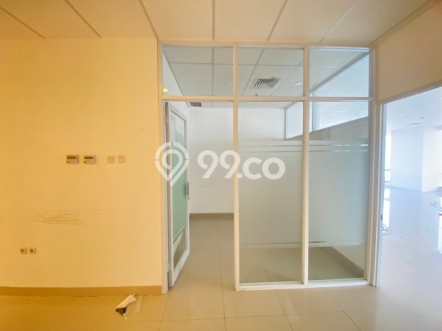 Unit Kantor Dijual di Central Park Jakarta Barat Luas Bangunan 290m2 Unit Kantor Dijual di Central Park Jakarta Barat Luas Bangunan 290m2