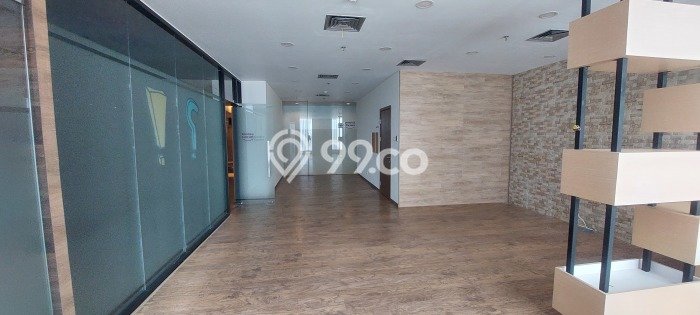 Disewakan Kantor di Central Park Jakarta Barat LT 140m2, LB 140m2 Disewakan Kantor di Central Park Jakarta Barat LT 140m2, LB 140m2