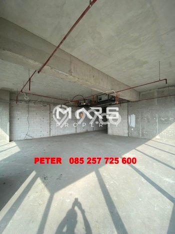 Kantor Dijual di Jakarta Barat LT 288m2 & LB 288m2 Lokasi Terbaik! Kantor Dijual di Jakarta Barat LT 288m2 & LB 288m2 Lokasi Terbaik!