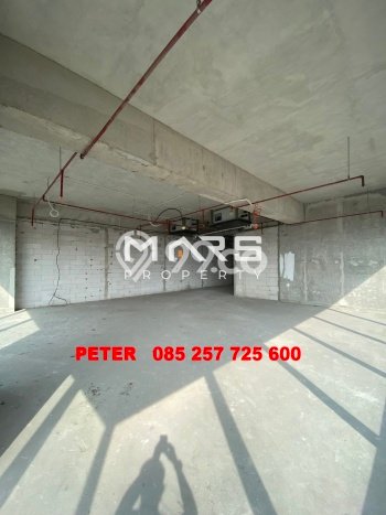 Kantor Dijual di Jakarta Barat LT 288m2 & LB 288m2 Lokasi Terbaik! Kantor Dijual di Jakarta Barat LT 288m2 & LB 288m2 Lokasi Terbaik!
