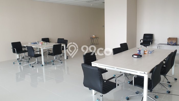 Kantor Disewakan Lokasi Central Park Jakarta Barat Harga Spesial! Kantor Disewakan Lokasi Central Park Jakarta Barat Harga Spesial!